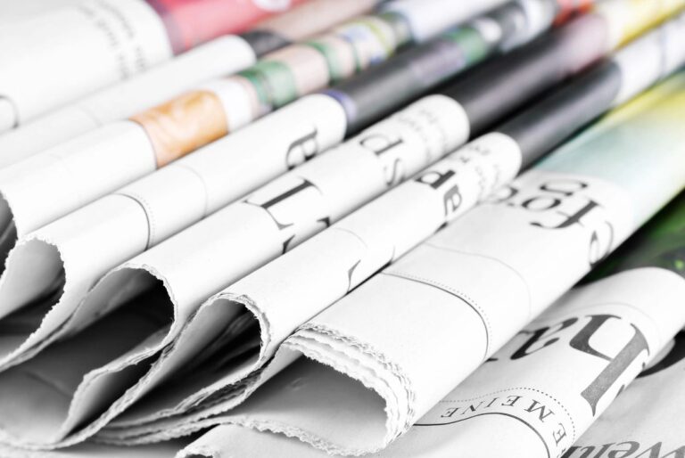 CF Bases newspaper